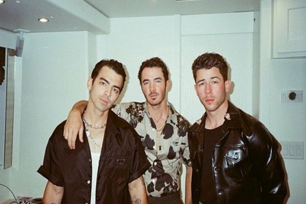 'Jonas Brothers Family Roast' to stream on Netflix in November