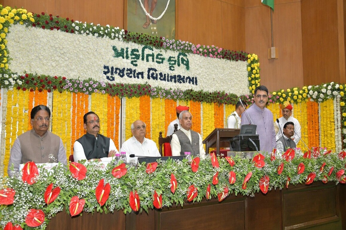 Gujarat: Governor Acharya Devvrat advocates natural farming to save water, land, and human health
