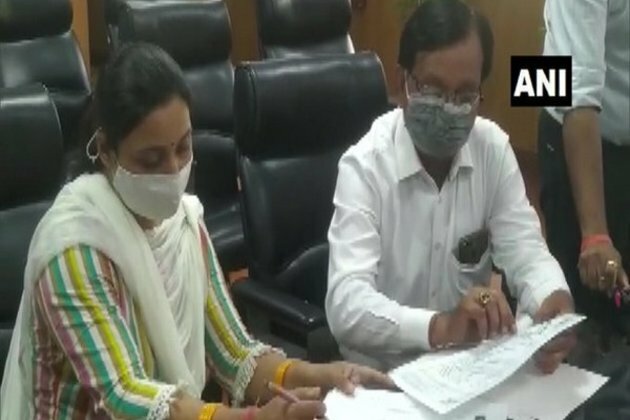 UP: Widow of businessman killed in Gorakhpur raid joins as OSD in Kanpur Development Authority
