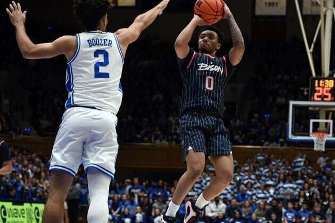 Recently unbeatable, UMBC and Howard clash in First Four
