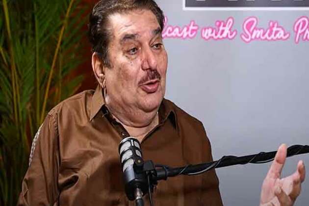 Raza Murad recalls how 'Namak Haraam' director Hrishikesh Mukherjee locked Amitabh Bachchan and Rajesh Khanna on set