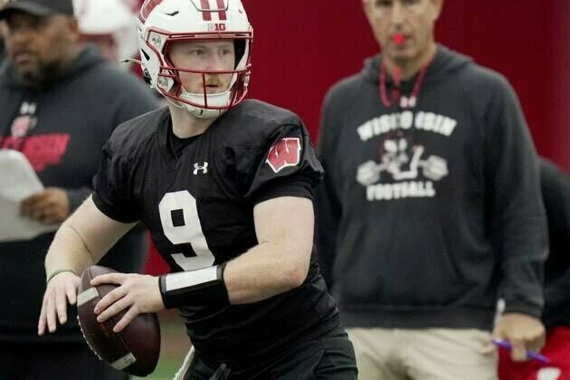 Wisconsin unveils new QB, RB and OC against Miami (Ohio)