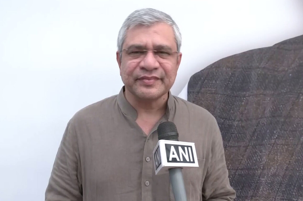 Gujarat emerging as foundation pillar of India's growth in semiconductors, logistics & electronics: Vaishnaw