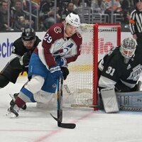 Avalanche down Kings, close in on series sweep