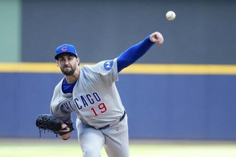 Ian Happ keys big inning as Cubs overwhelm Brewers