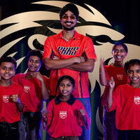 PBKS' Arshdeep Singh meets young fans in candid meeting amid ongoing IPL 2026