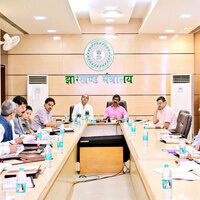 Jharkhand: CM Soren directs Health Department to fill vacancies, improve ambulance services during review meeting