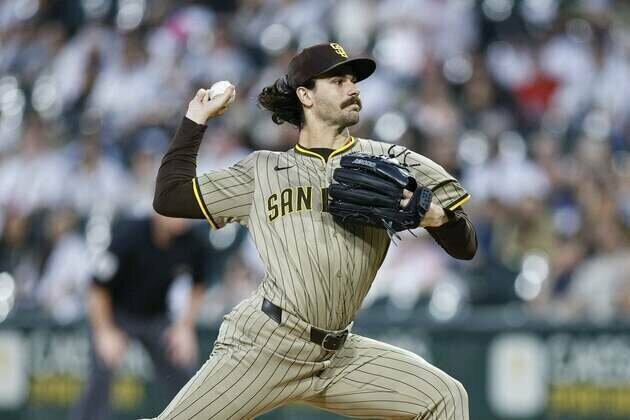 Padres, Brewers still jockeying for playoff position