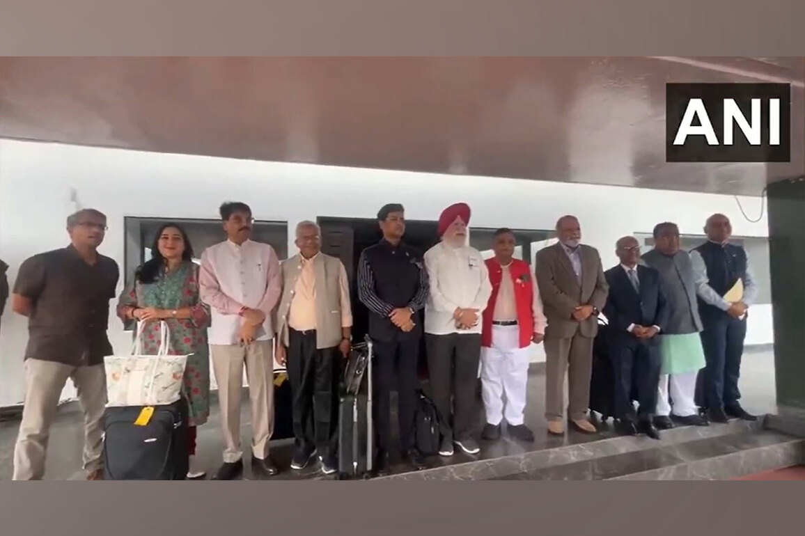 Indian parliamentary delegation led by Shrikant Shinde concludes four-nation tour, departs Liberia for India