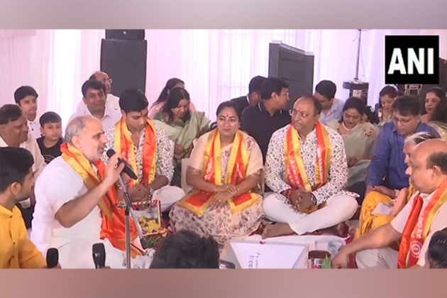 Delhi CM Rekha Gupta participates in Havan at inauguration of camp office