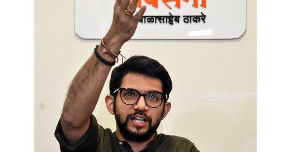   Left speechless after dismal record : Aaditya Thackeray questions Centre as Rupee hovers near 92 - mark against USD