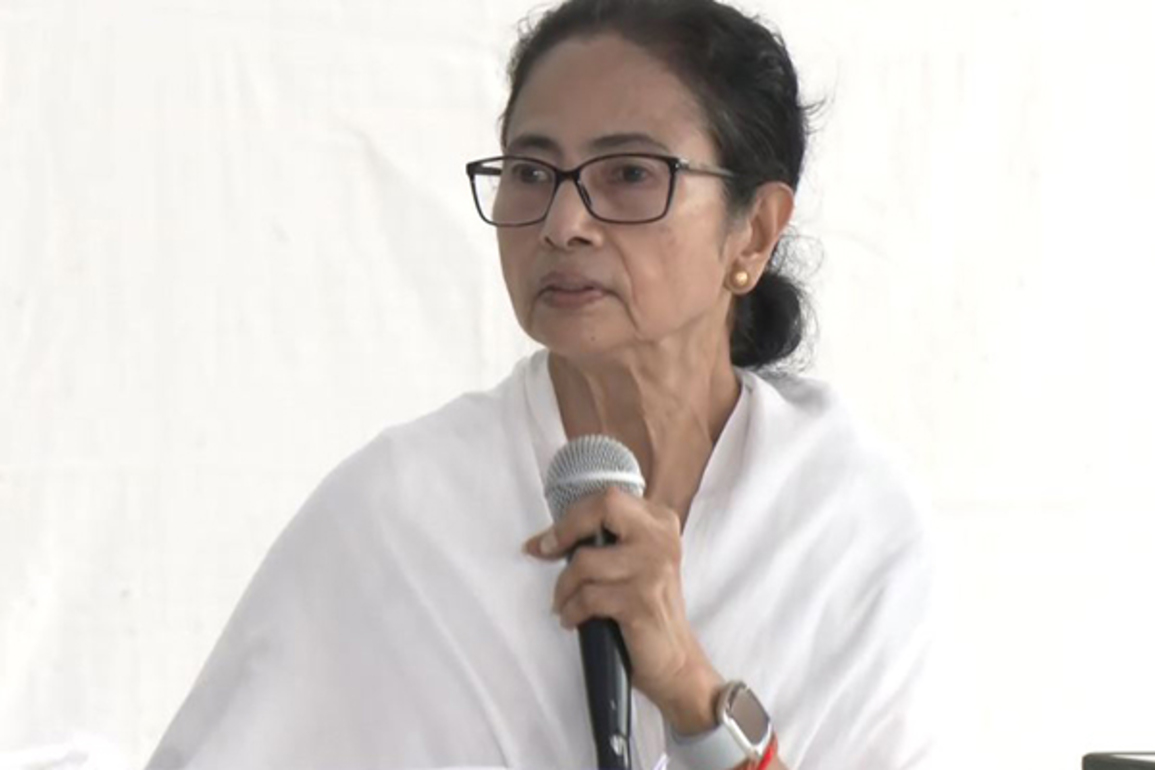 "Scandalous, unconstitutional": Mamata Banerjee alleges Delhi Police described Bengali as Bangladeshi language