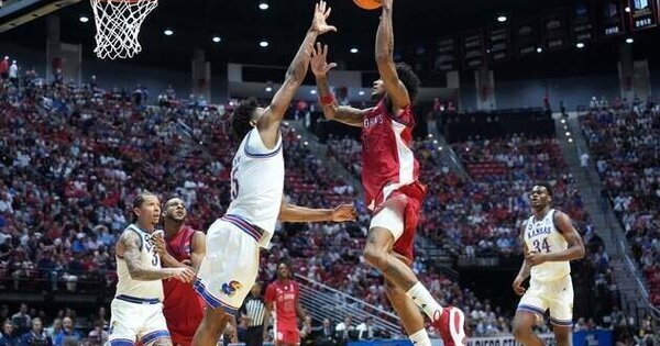 Bryson Tiller departs Kansas for hated rival Missouri