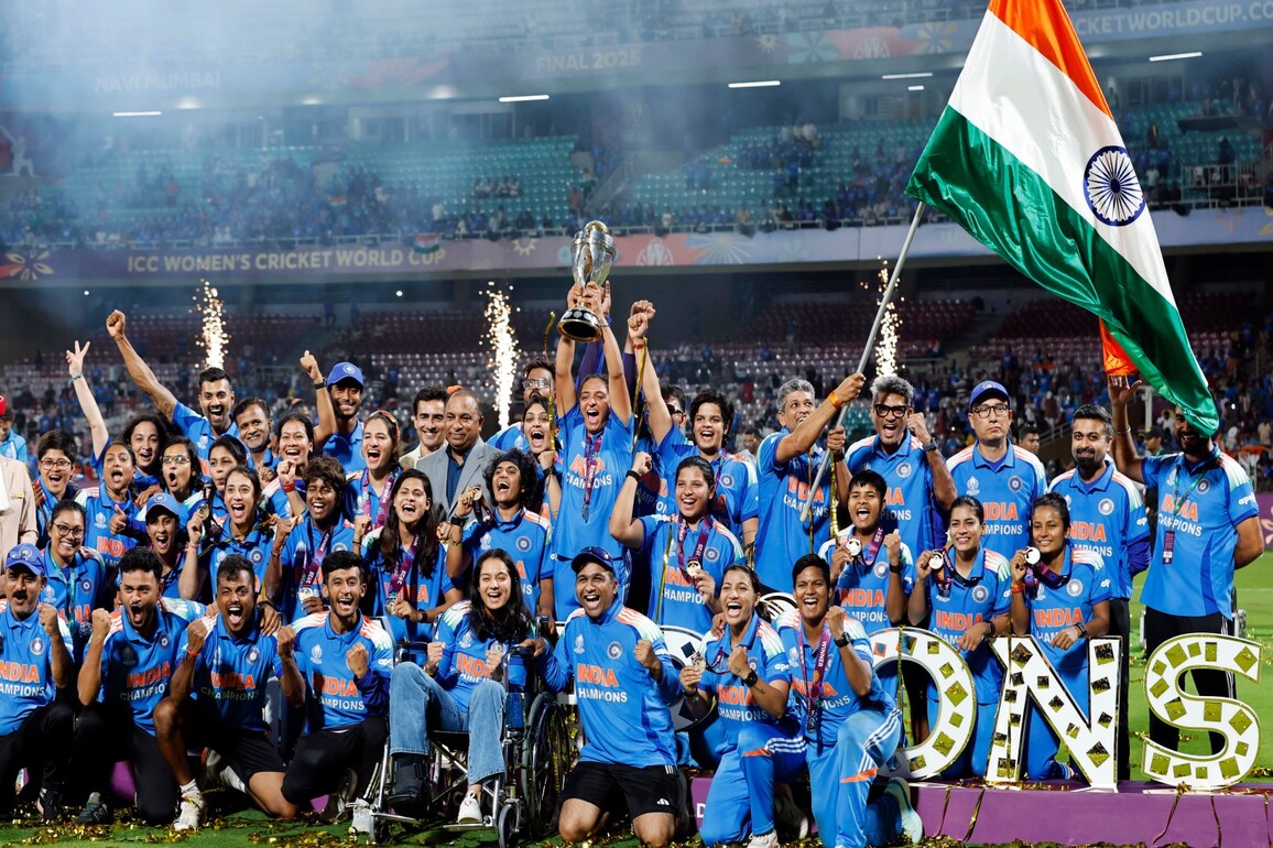 Maharashtra government announces Rs 11 lakh cash reward for Indian women's cricket team support staff