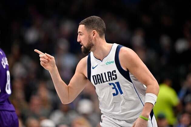 Resurgent Klay Thompson, Mavericks visit frustrated Knicks