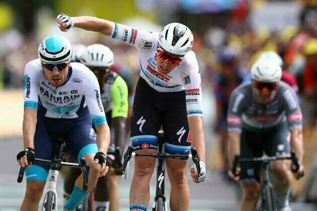 Tadej Pogacar conquers Stage 7 of Tour de France