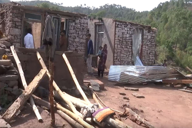 J-K: Heavy windstorm, hailstorm cause property damage in Rajouri's Kalakote