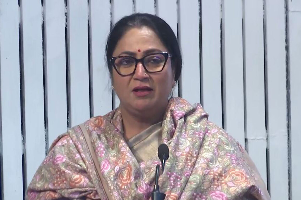 "More than 1 lakh people will benefit": CM Rekha Gupta on Delhi government signing MoU with CGTMSE