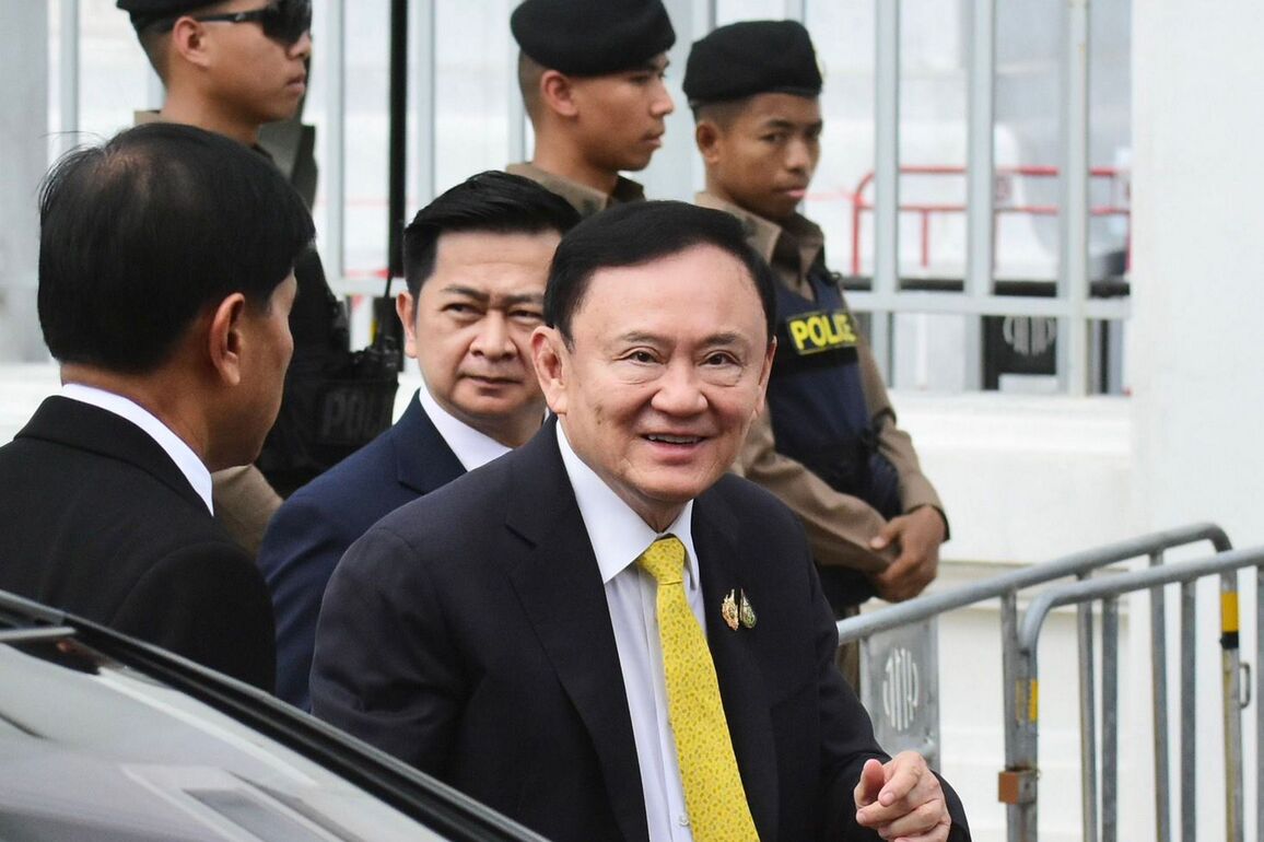 (SpotNews)THAILAND-BANGKOK-SUPREME COURT-FORMER PM-BACK TO JAIL