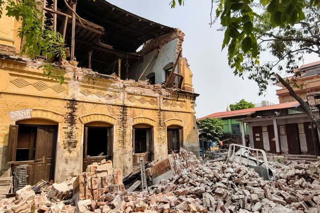 Earthquakes of magnitude 3.5 and 3.6 strike Myanmar