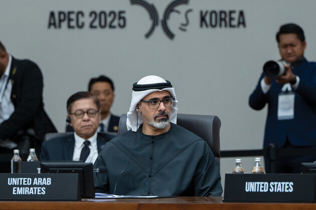 On behalf of UAE President, Crown Prince of Abu Dhabi attends Asia-Pacific Economic Cooperation forum