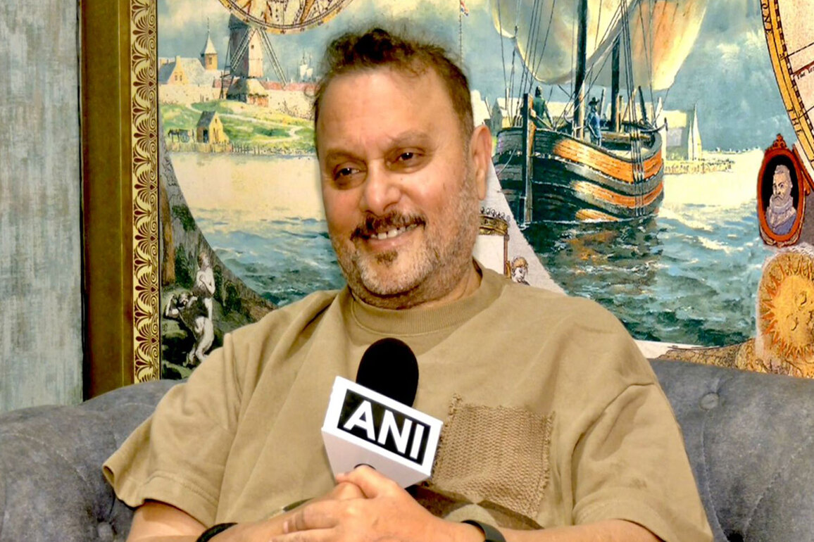 "I wish he had won the award earlier...": Anil Sharma on Dharmendra's Padma Vibhushan honour