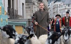 Hollywood actor Damian Lewis drives sheep over Thames to highlight history of wool