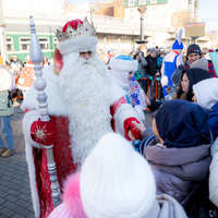 RUSSIA-VLADIVOSTOK-"FATHER FROST" TRAIN-DEPARTURE