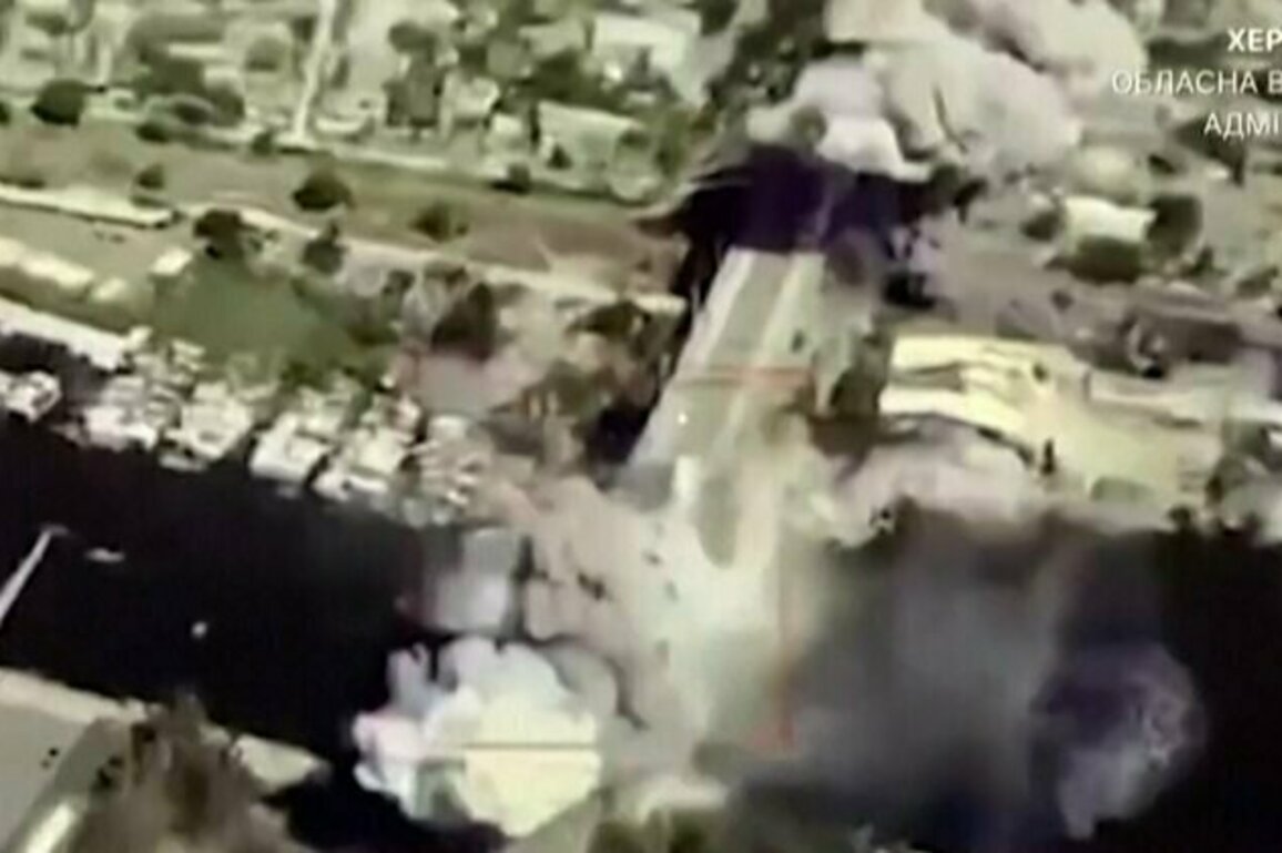 Kherson Residents Flee Island District As Russians Blast Key Bridge