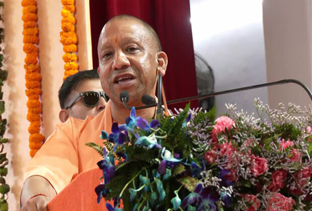 "Those who couldn't do anything during their time due to "Bhai-Bhatijavad": CM Yogi takes jibe at Opposition over police recruitment