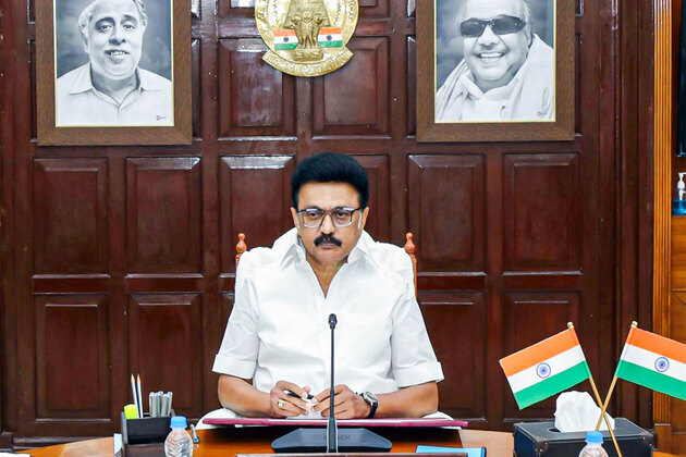 Tamil Nadu govt credits Rs 2000, monthly pension in accounts of elderly, widows, persons with disabilities as part of KMUT scheme