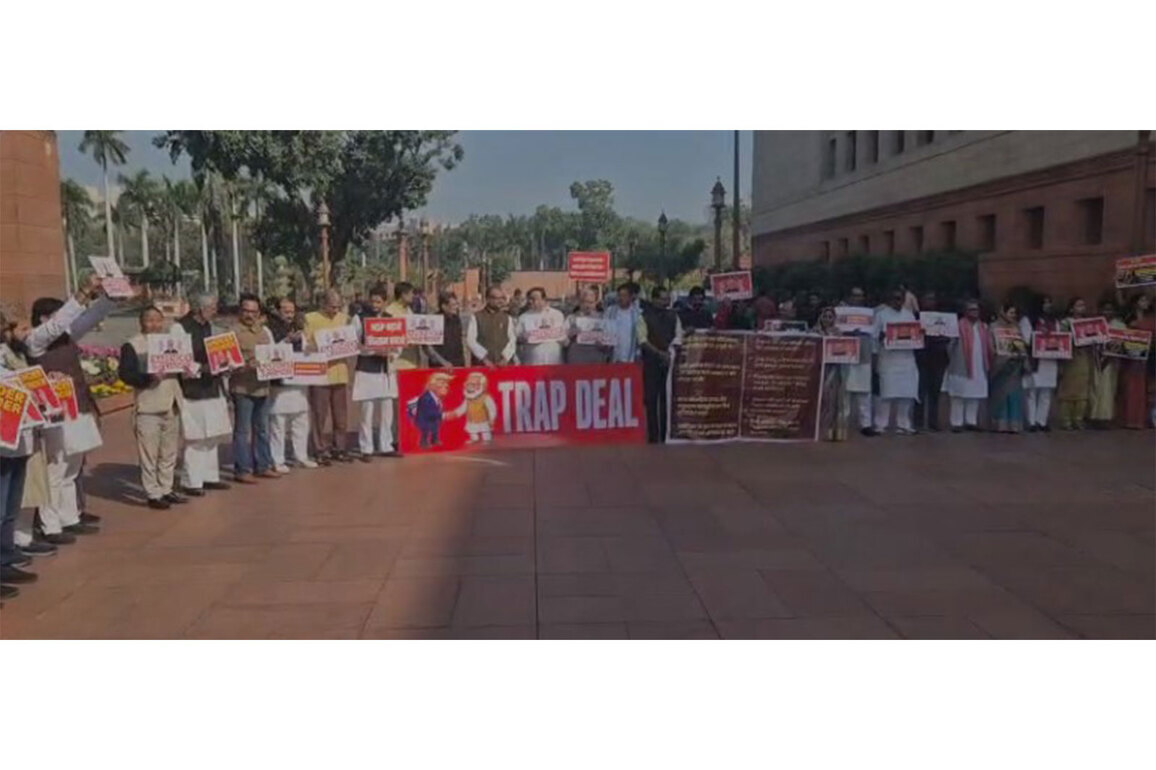 "Trap deal": Opposition MPs protest outside parliament's Makar Dwar opposing India-US interim trade deal