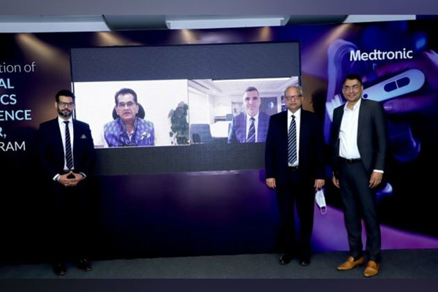 Medtronic showcases Hugo robotic-assisted surgery system at