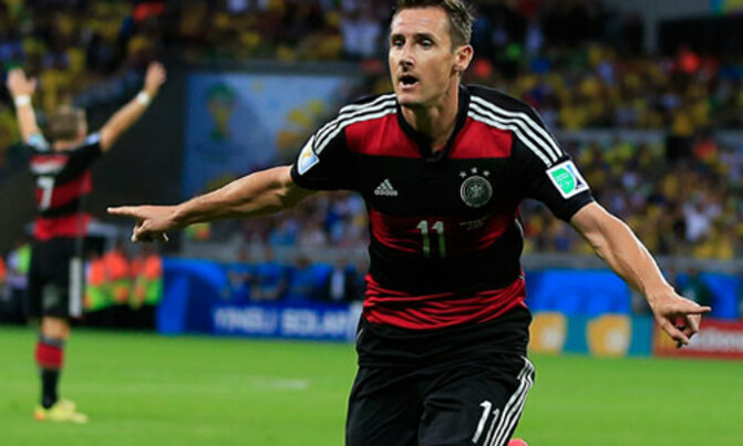 Germany thrash Brazil 7-1 to reach WC final Germany thrash Brazil 7-1 to reach WC final