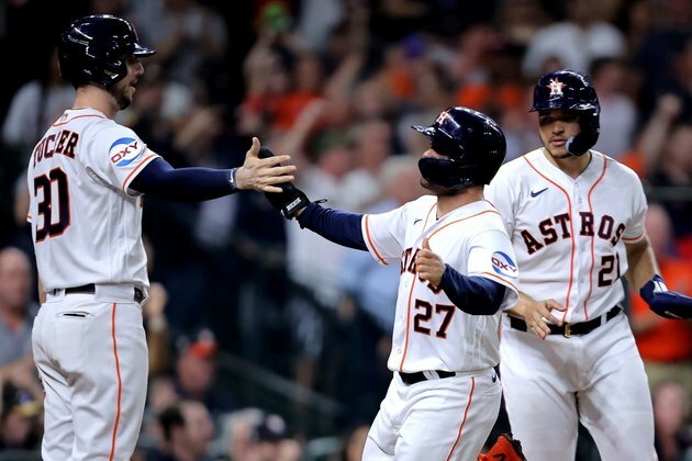 Astros claim series opener vs. Angels