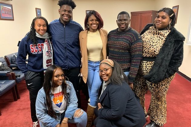 Democratic Presidential Field Falls Flat with Black Students