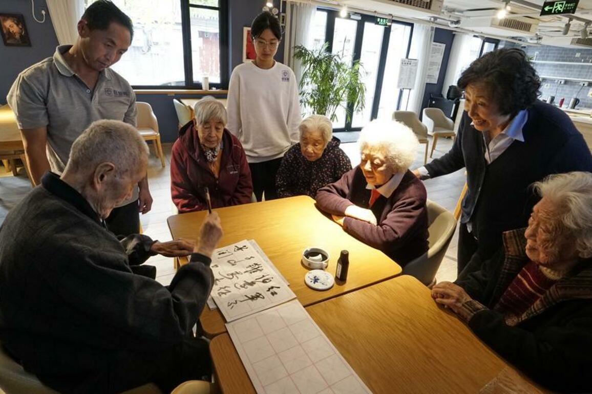 Update: China unveils guidelines to strengthen civil affairs services workforce