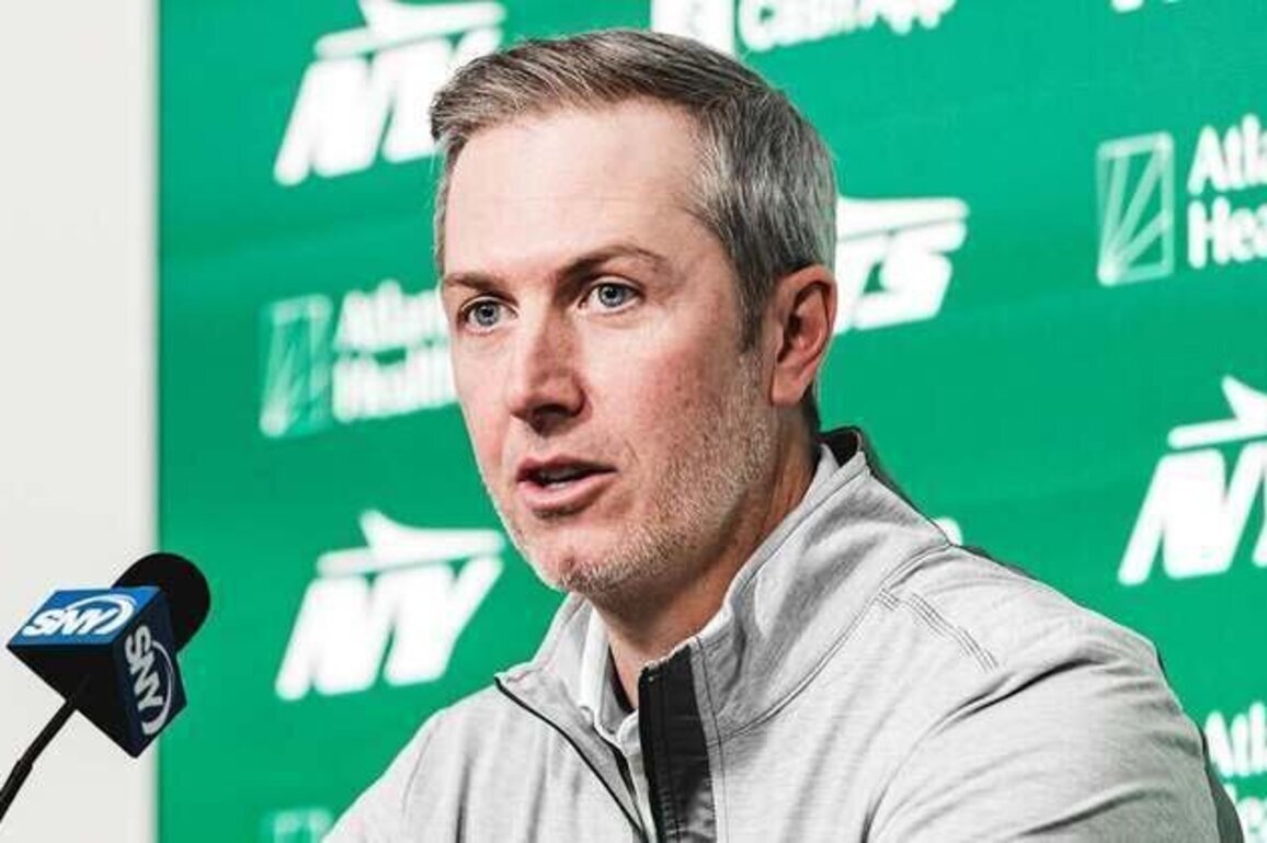 Jets GM Darren Mougey Is Keeping His QB Cards Close to His Vest