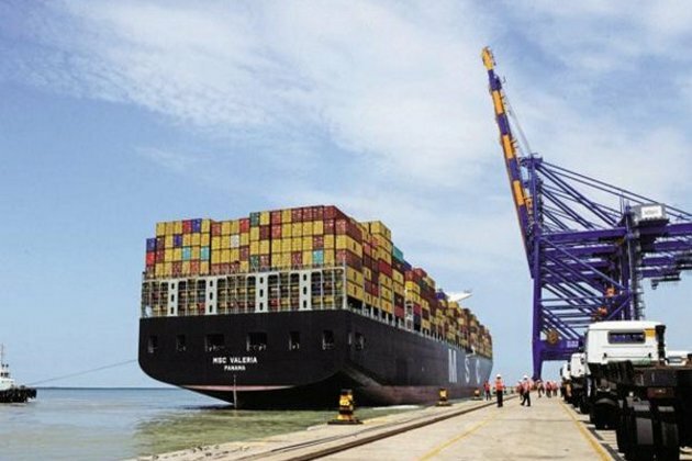 Adani Ports to set up air cargo complex in Gujarat