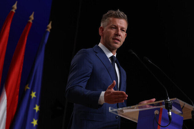 Hungarys new leader faces an immediate reality check