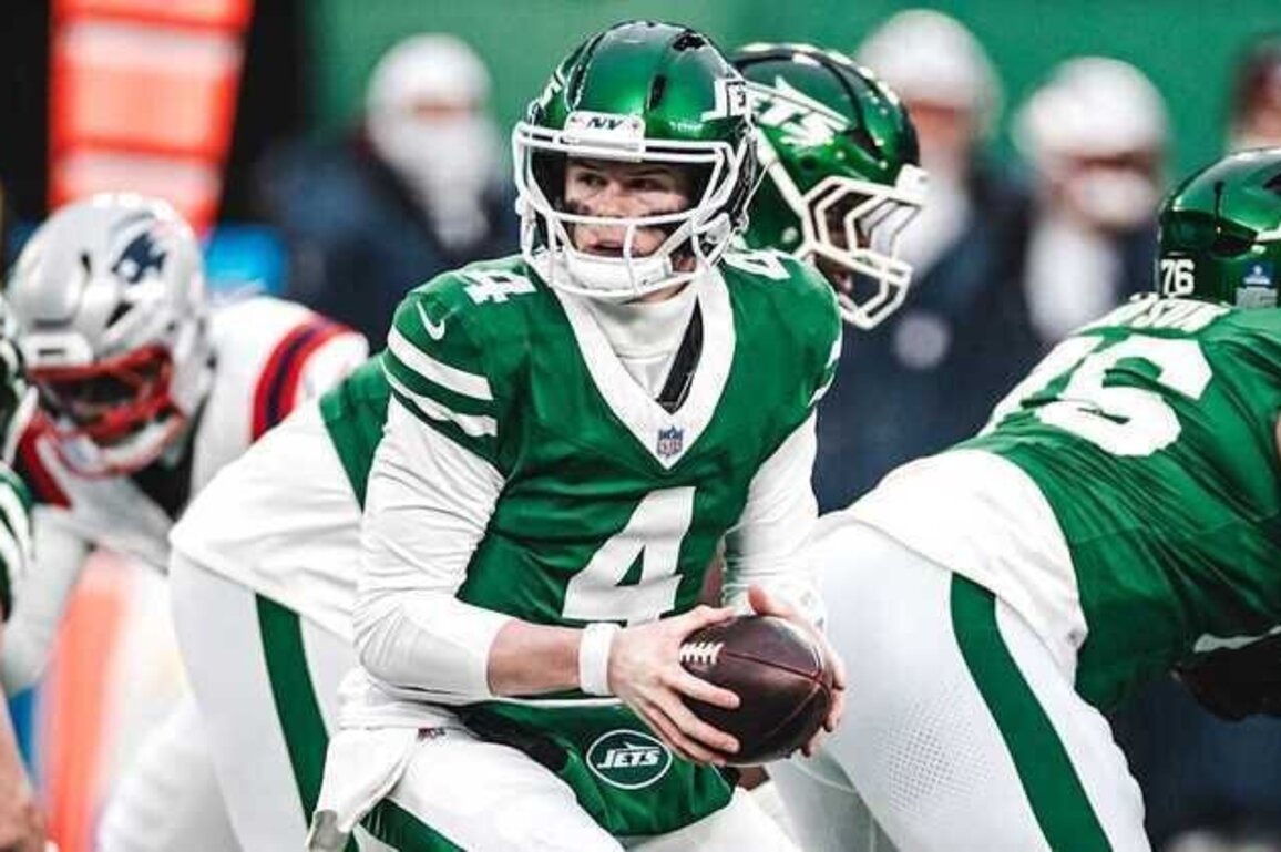 Jets QB Brady Cook: 'I've Learned a Lot'