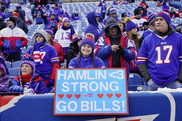 Bills' Damar Hamlin teams up with AHA on CPR challenge