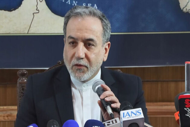 "Received messages again from Americans saying they are willing to continue talks": Iran Foreign Minister Araghchi