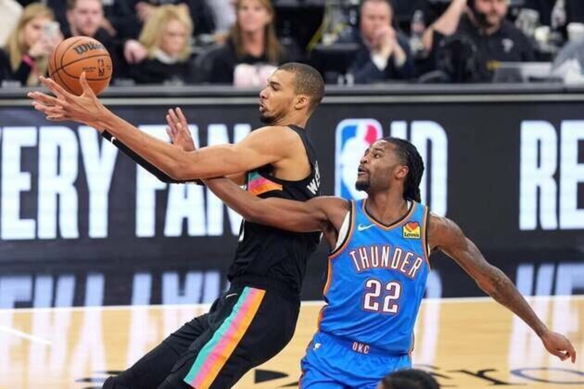 Thunder, Spurs set for battle of titans in Western Conference finals