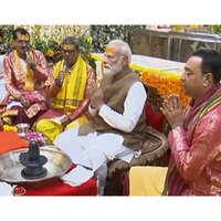 PM Modi offers prayers at Somnath Temple, attends Amrut Mahotsav in Gujarat
