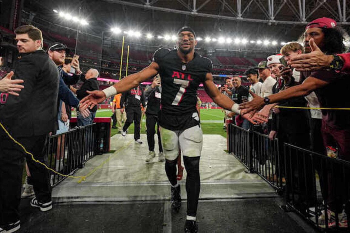 Bijan Robinson closing in on Falcons history