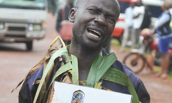 Kyabazinga supporters demonstrate Kyabazinga supporters demonstrate
