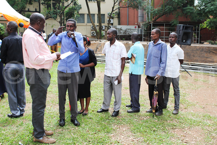 ne of the the clients narrates his ordeal during the ministry of land pen ay