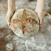 Sourdough and submission in the name of God: How tradwife content fuses femininity with anti-feminist ideas
