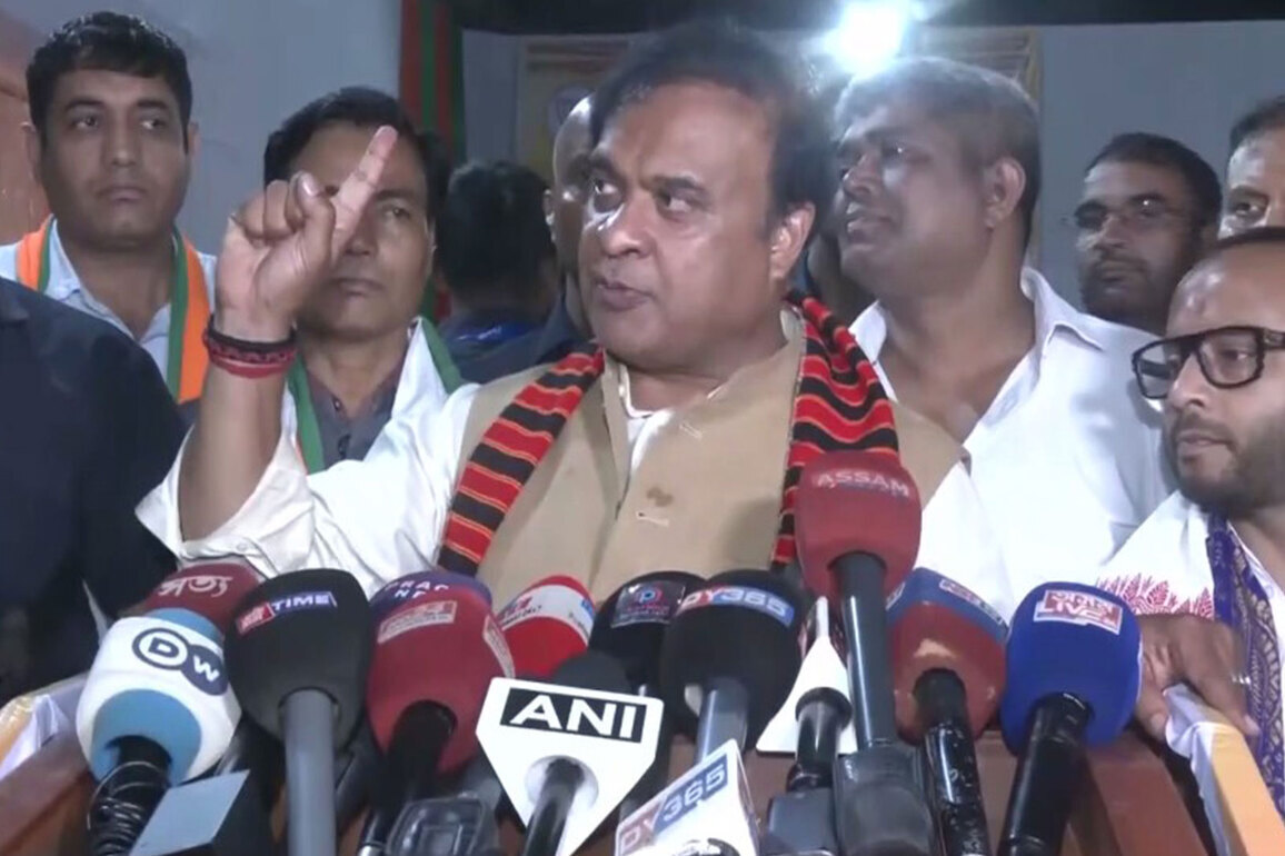 Confirmation received Dubai passport is fake: Assam CM Himanta Biswa Sarma hits back at Pawan Khera